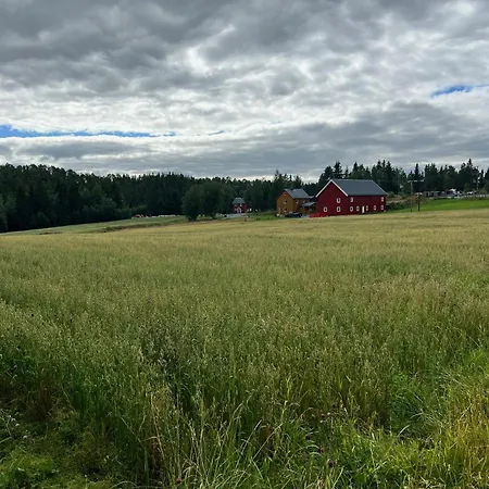 Fjellstad Gard - 2 Minutes From E6 And 5 Minutes Drive From City * 스테인헤르